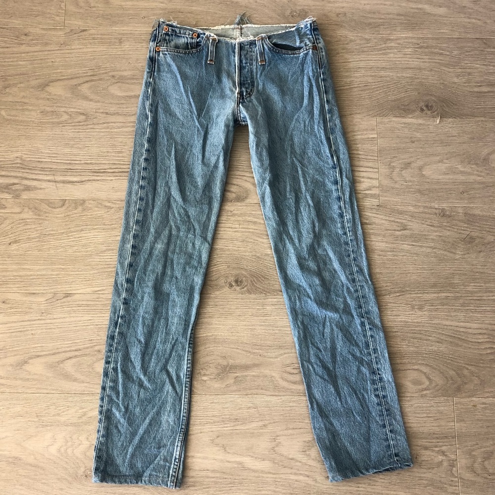 Bandless Levi 501’s